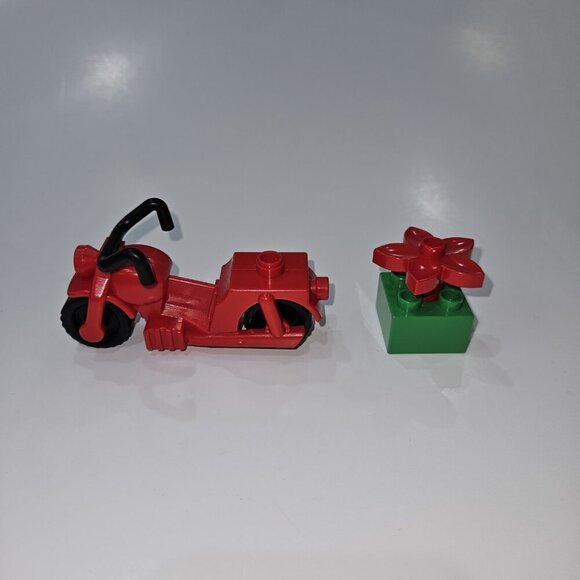 Lego Duplo 5638 Legoville Postman Mail Man Post Office Box Motorcycle COMPLETE - Picture 12 of 13